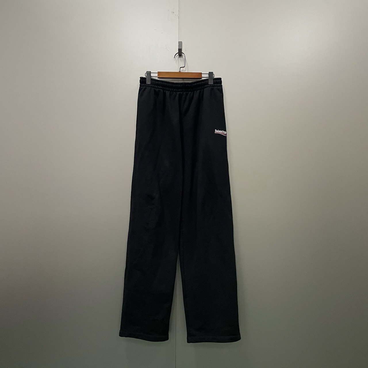 Balenciaga 巴黎世家 可乐卫裤 S码/95新/公价6700/无配件 ki3001