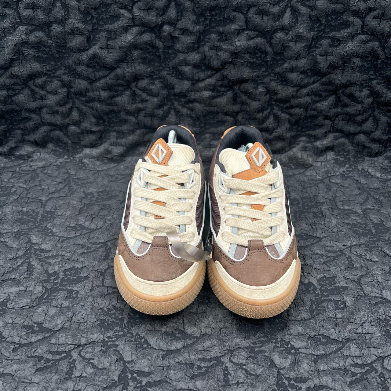 Dior 迪奥 TS联名 B713 280/713 白棕面包板鞋 38码/95新/无配件