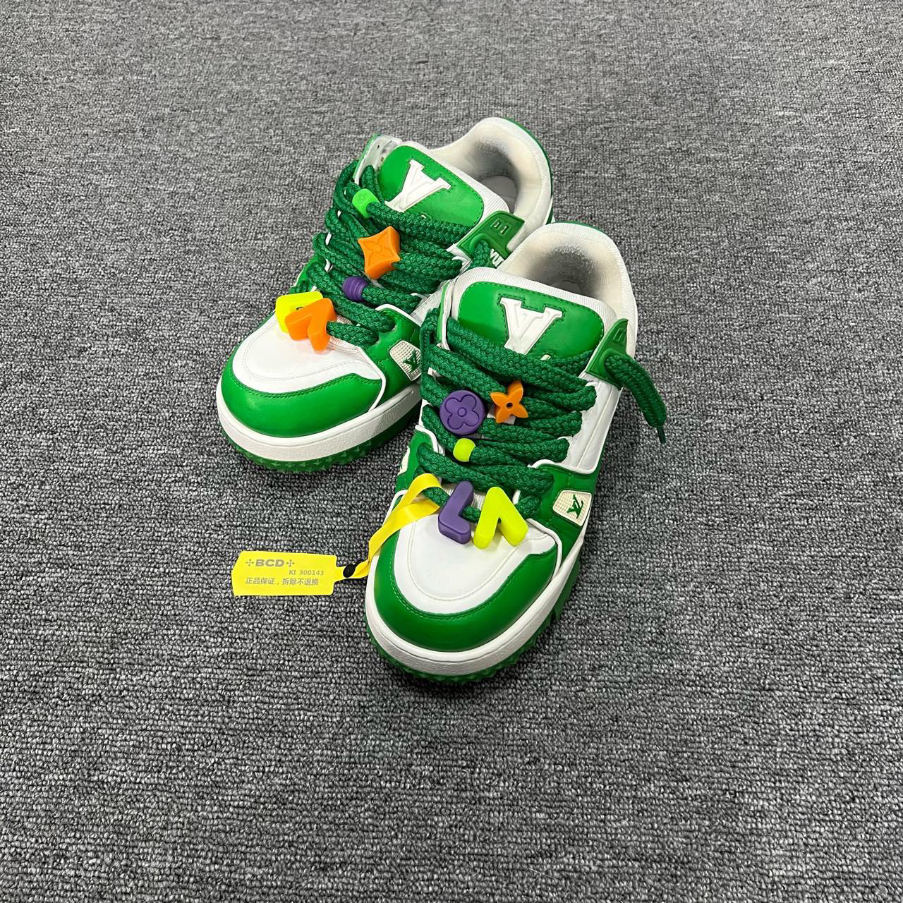 Louis Vuitton lv Trainer 白绿胖丁 41.5码/95新/公价13000/无配