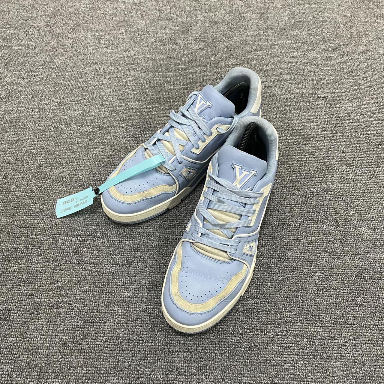 Louis Vuitton lv Trainer 蓝白板鞋 41码/9新/公价9800/无配件