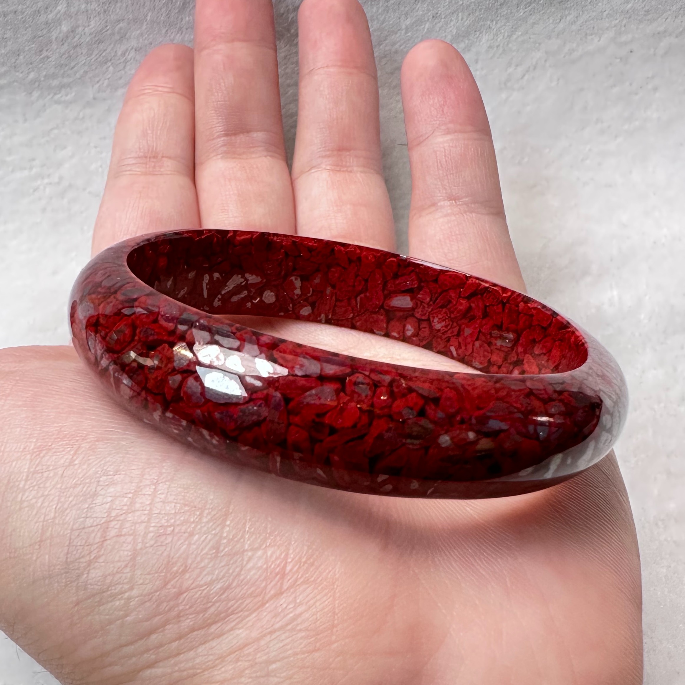 含辰砂工艺品【凰世今传】朱砂晶体砂圆条手镯