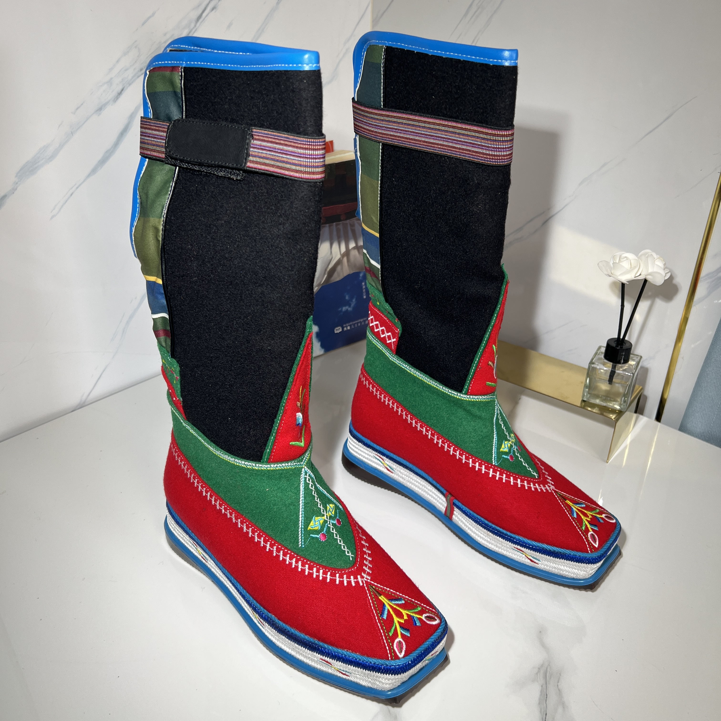 藏式绣花鞋松长筒巴拉姆搭配藏装长靴高筒靴平底