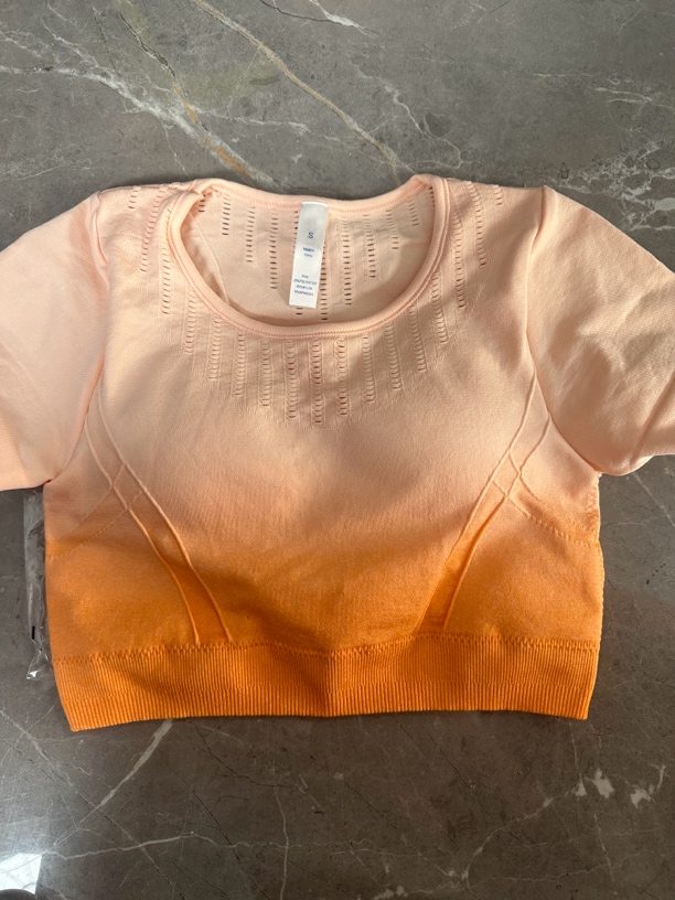 001断色断码高品质运动瑜伽服上衣