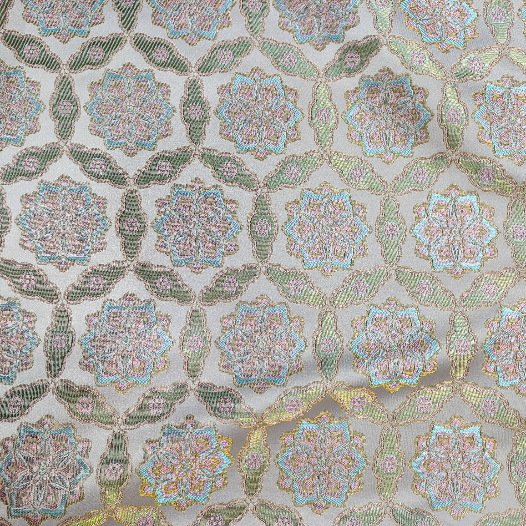 敦煌宝相花宋锦新中式国风真丝服装面料温柔淑女浅粉高端手工布料