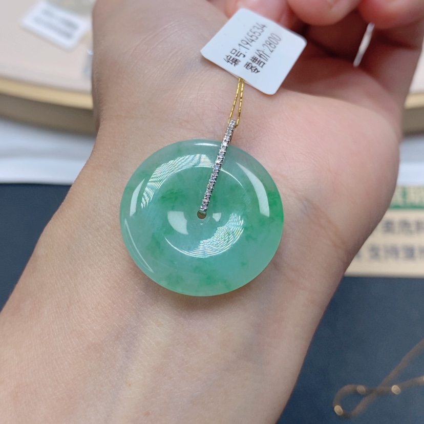 【闪购商品】翡翠颈饰18K金镶嵌1945534