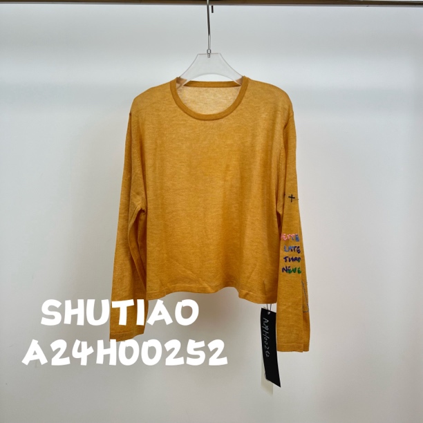 【SHUTIAO】2024秋冬：新款小众设计款T恤A24H00252