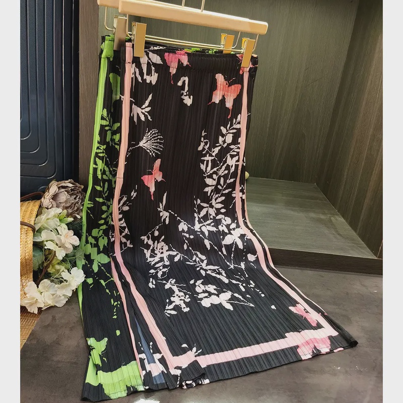 三宅复古国风印花褶皱半身裙女秋季新款气质通勤显瘦侧开叉A字裙