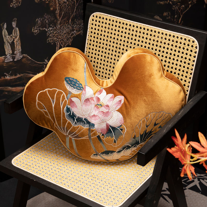 「荷花系列」中式异形抱枕创意国风绒布刺绣荷花小莲蓬高级感定制