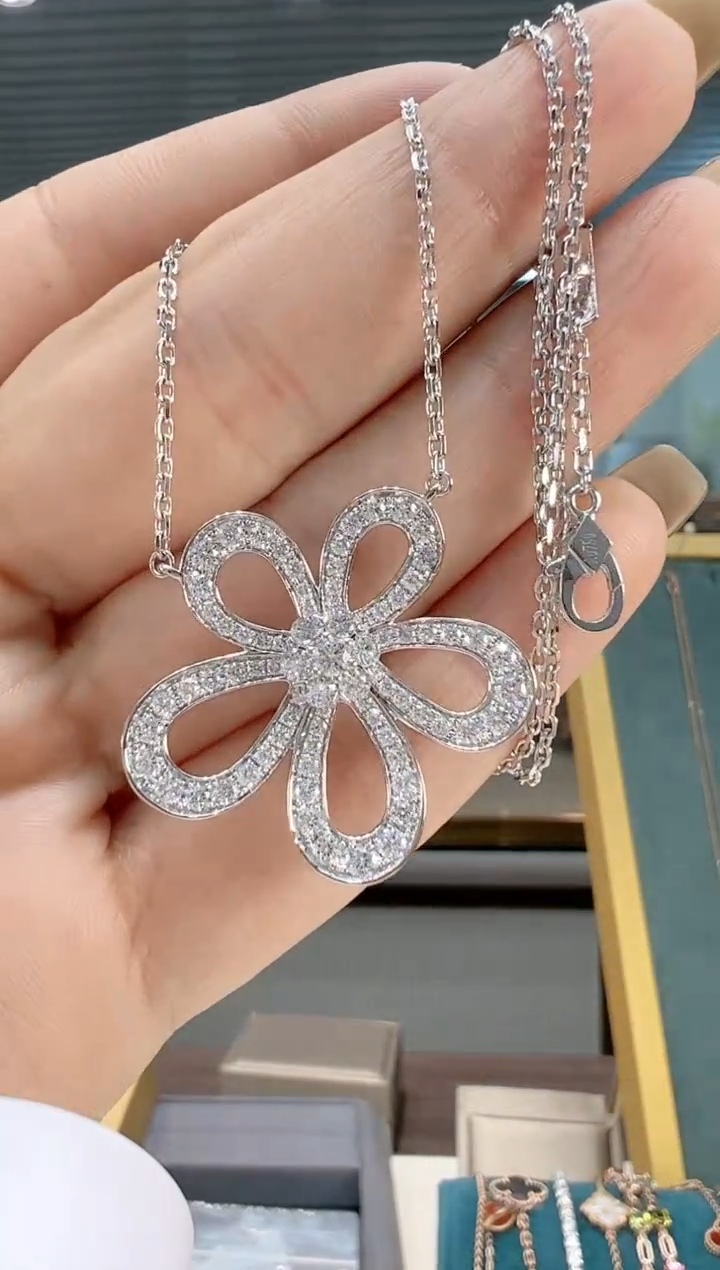 【闪购商品】钻石套链18K金镶嵌满钻大花项链K白