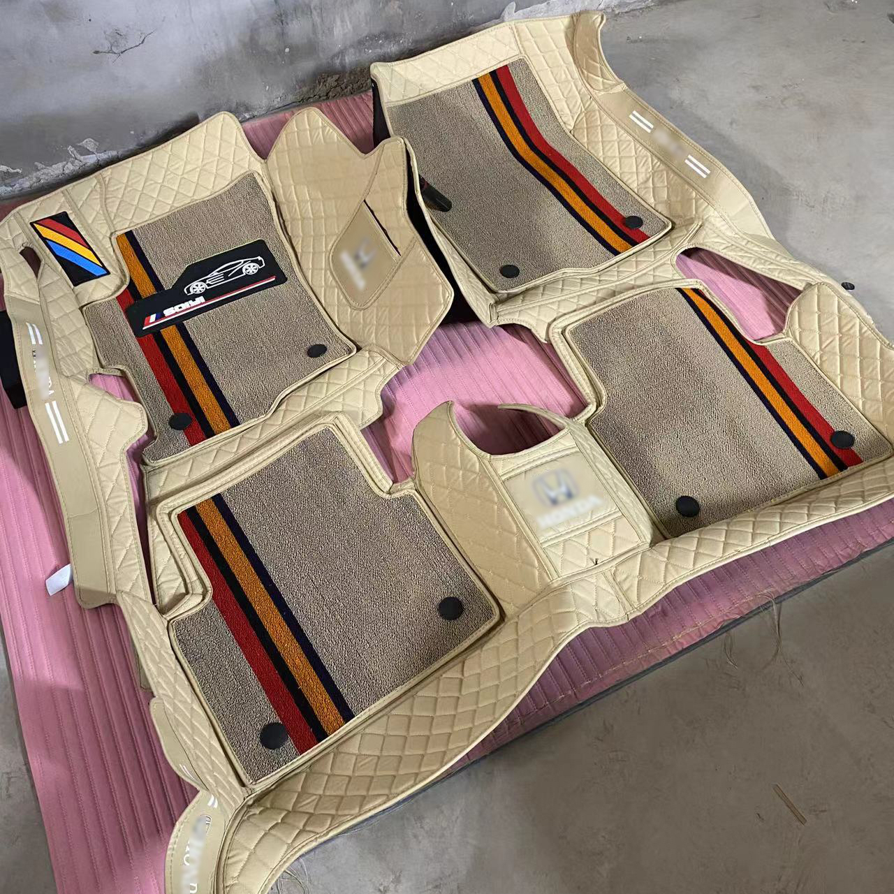 专车专用汽车脚垫 现货 库存皮革脚垫大量现货