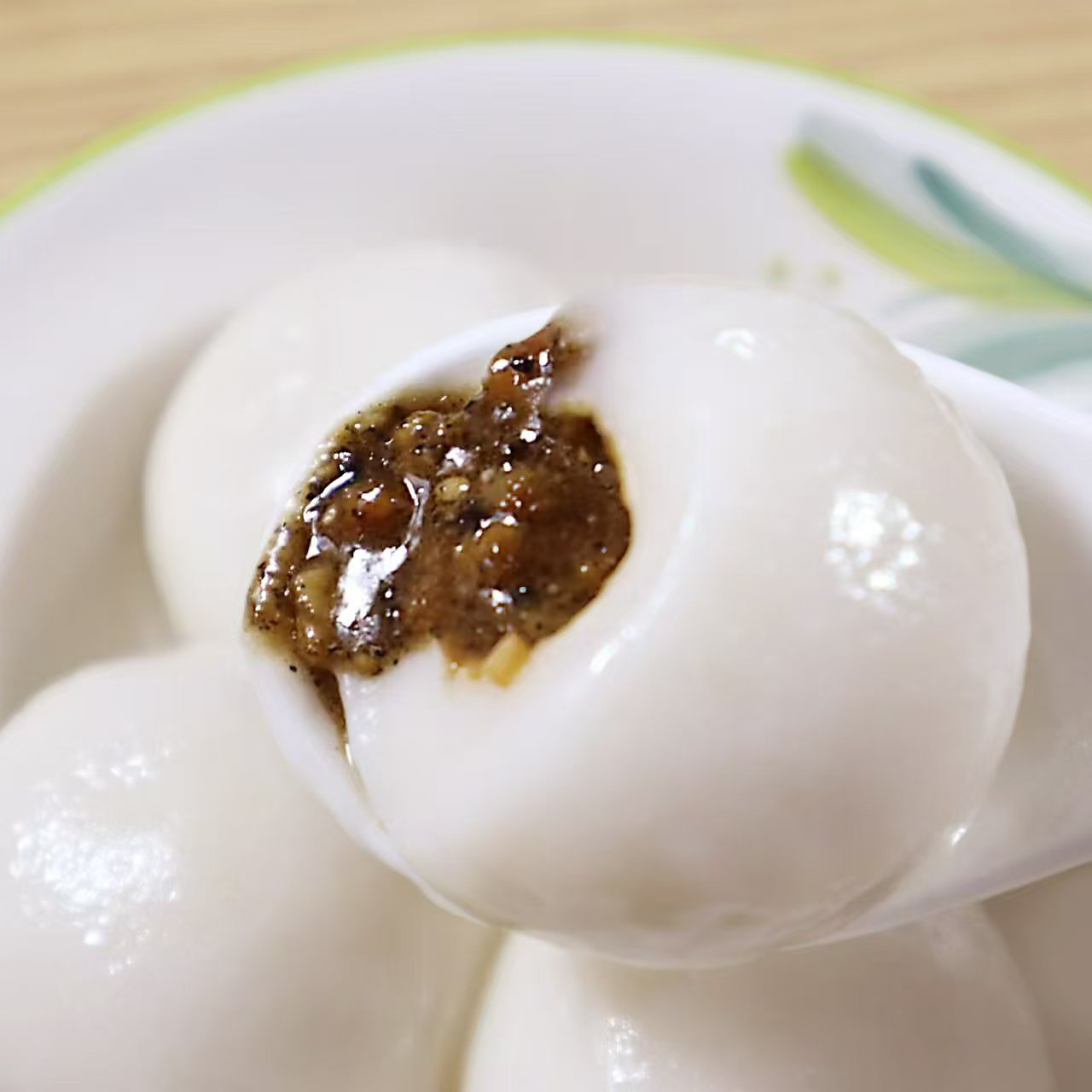 元宵汤圆红糖大汤圆黑芝麻花生芝麻大汤圆每袋6个