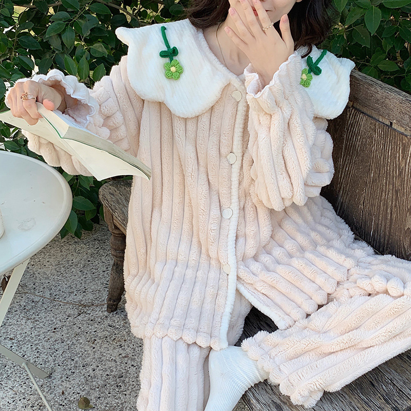 秋冬睡衣甜美可爱学生加厚家居服加绒法兰绒珊瑚绒新款小熊女ins