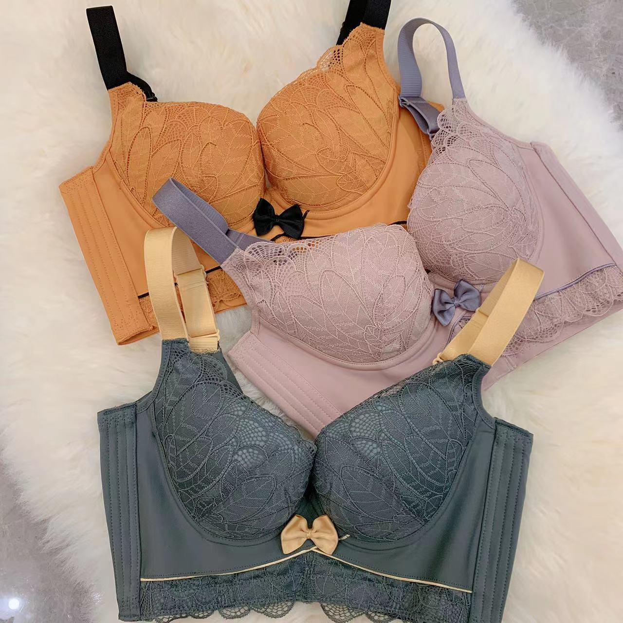 黛巧芬小胸厚杯上托聚拢收副乳调整型内衣（美容款）单件