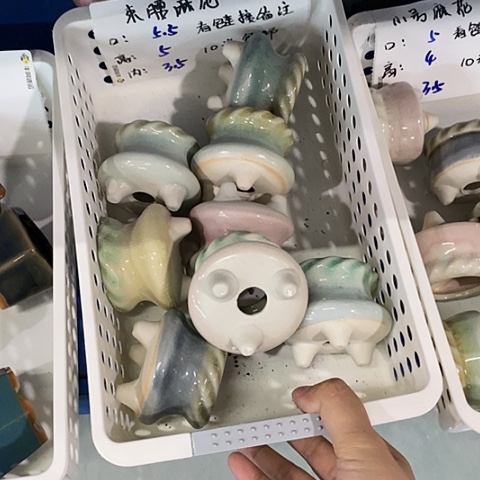 红陶20CM以下随机3个