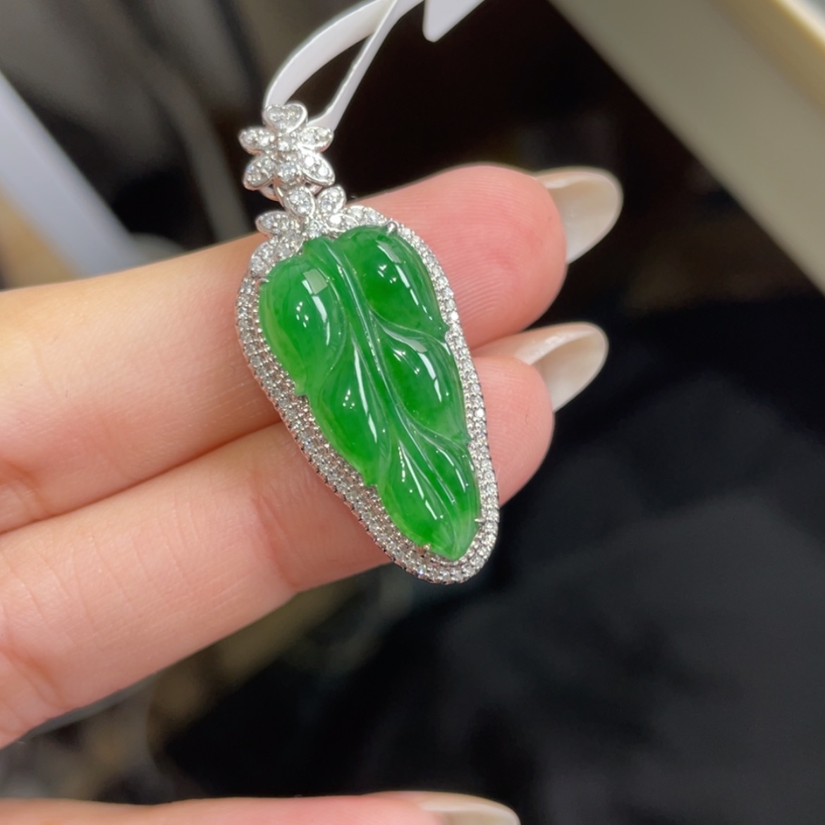 【闪购商品】翡翠颈饰18K金镶嵌