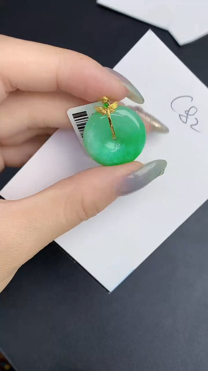 【闪购商品】翡翠颈饰18K金镶嵌000000000