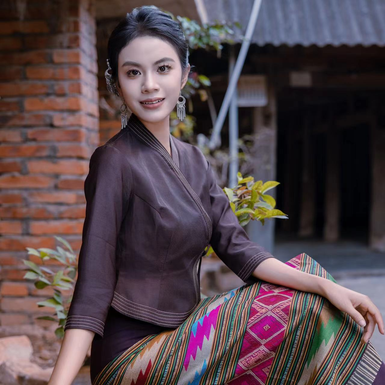 西双版纳傣族服饰民族风稳重优雅修身显瘦气质款传统