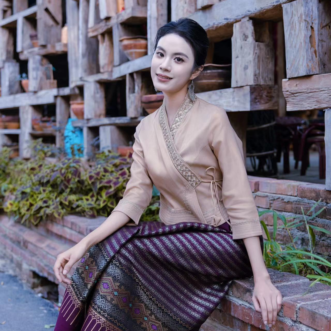 西双版纳傣族服饰高级感端庄大气修身气质传统新款傣装百搭民族风