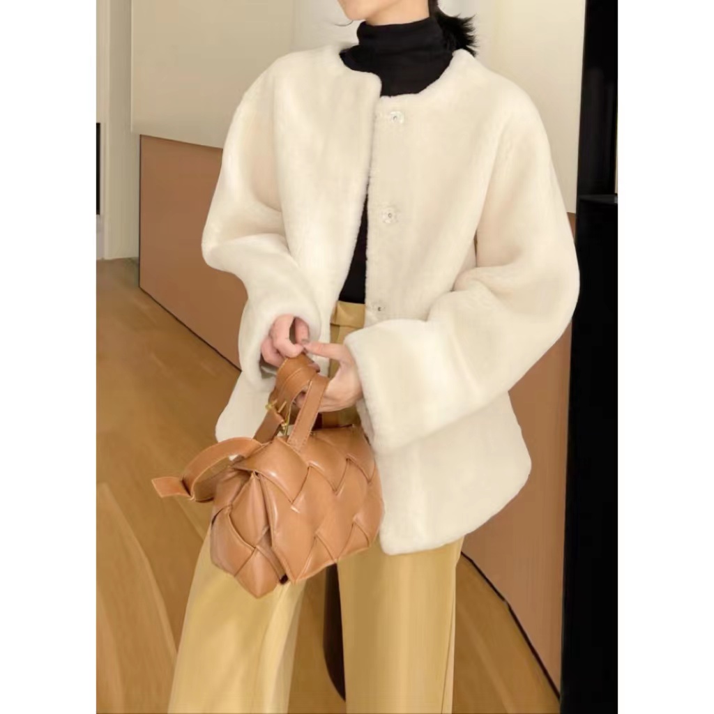  【进口羊羔毛·贵妇保暖大衣】