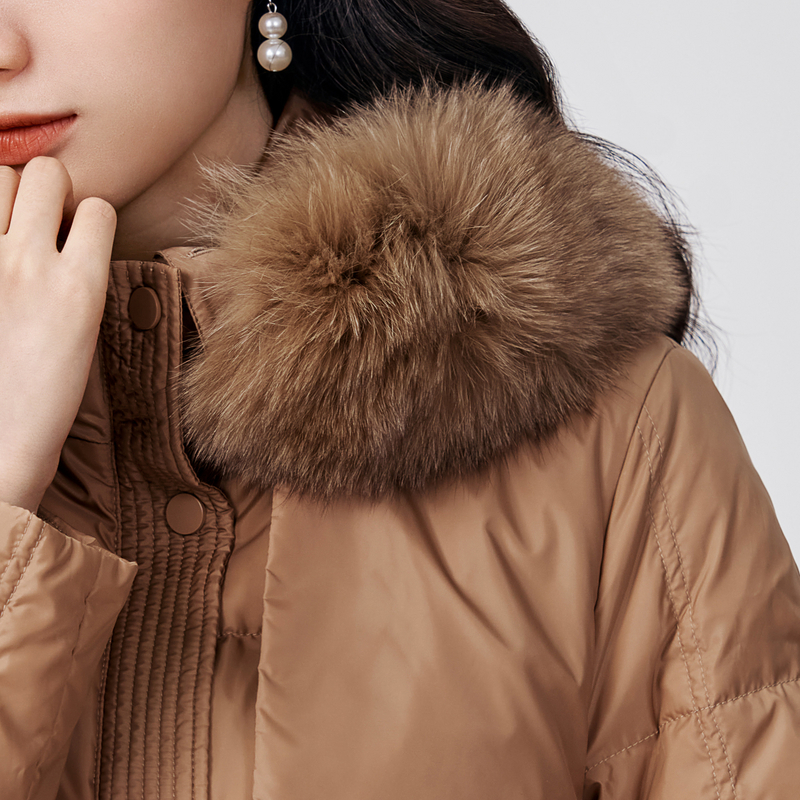 【粉丝专享】BuouBuou新款洋气女装贵族鹅绒狐狸毛领羽绒服BJ4E812