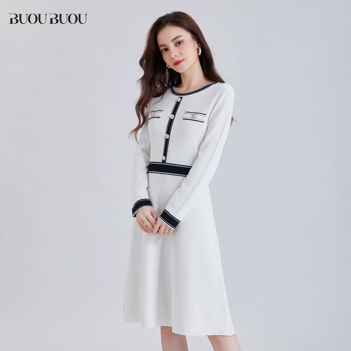 【粉丝专享】BuouBuou法式小个子小香风撞色针织长袖连衣裙DJ3G901