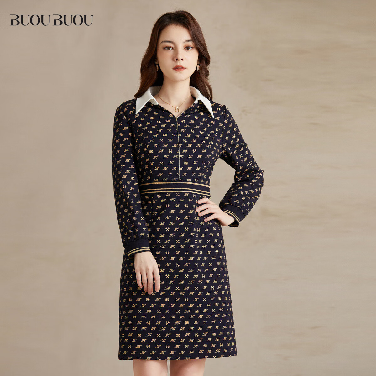 BuouBuou新款洋气百搭女装V领百搭收腰修身连衣裙DI4G050