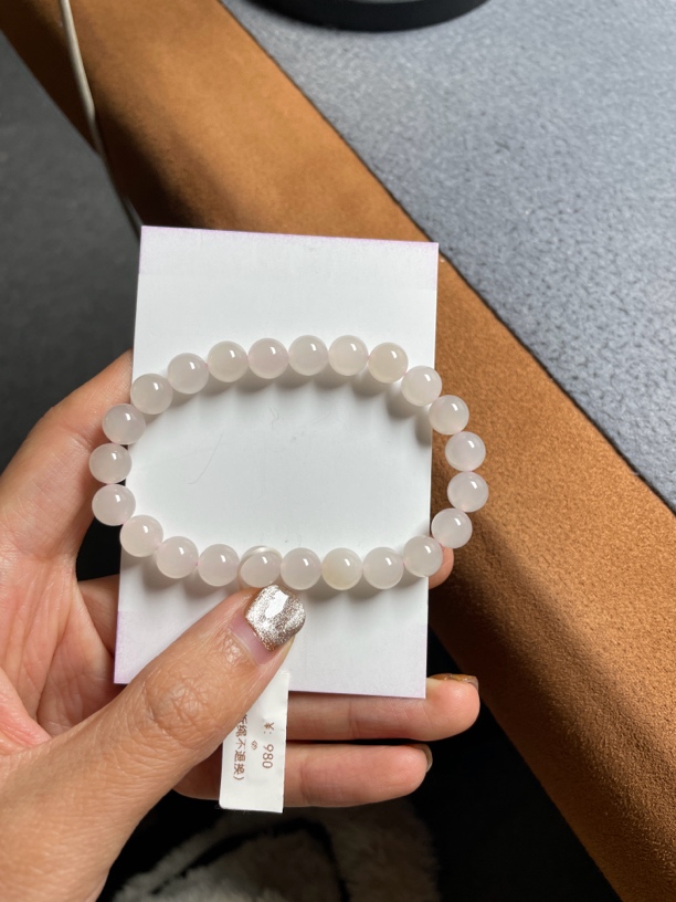 和田玉藕粉卡8手串