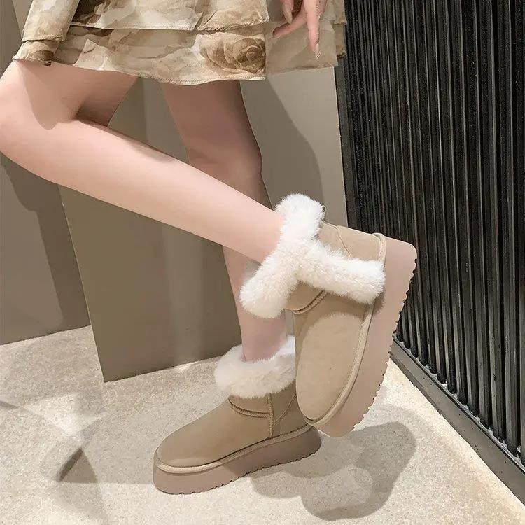 东北皮毛一体雪地靴女短筒2023冬季新款时尚百搭加绒加厚防滑棉鞋