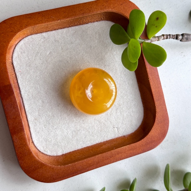 蜜蜡平安扣吊坠（半蜜半珀）