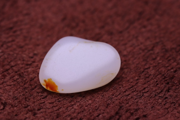 新疆和田玉红皮白肉原石