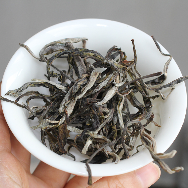 AA易武高杆瓜子芽散茶8克量古树