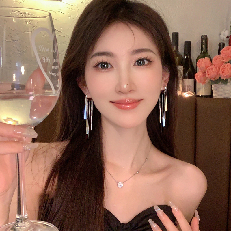 合金耳饰 耳饰耳饰长款新款流苏小众轻奢女高级适合耳饰银耳圈