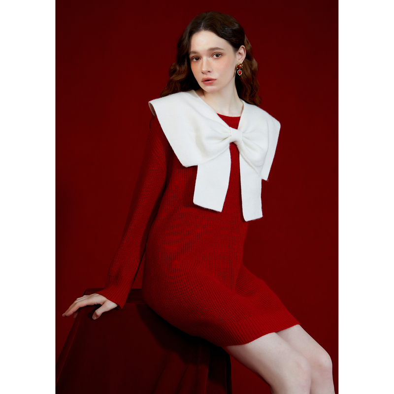 CAROLINE卡洛琳冬季新款大翻领长袖连衣裙ECRDDC37