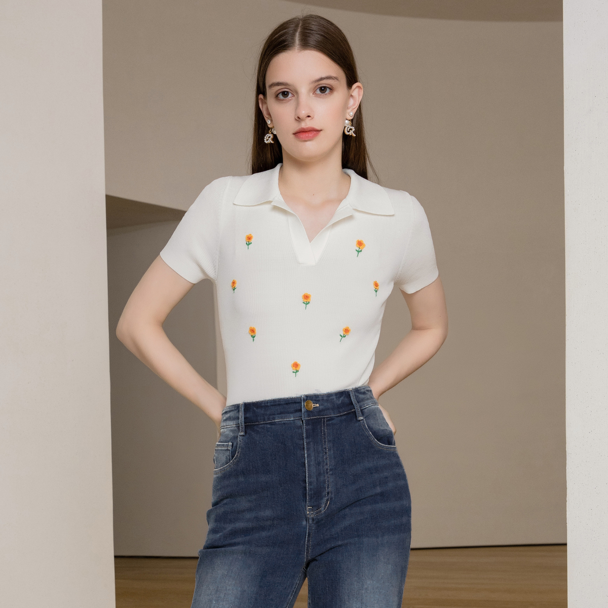 [诗语专属]Caroline春季V字翻领短袖显瘦毛针织衫ECRDAA47