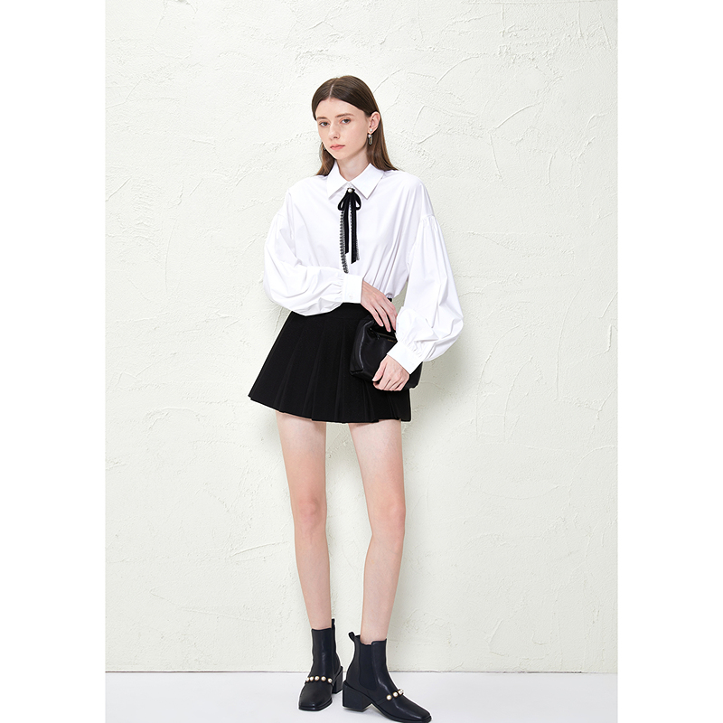 CAROLINE卡洛琳秋季新款俏皮蝴蝶结衬衫ECRDCA03