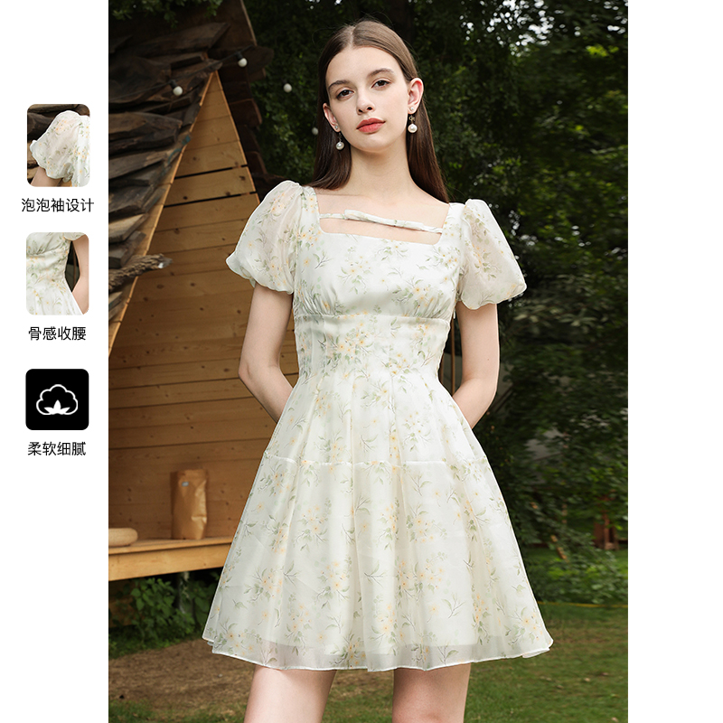 CAROLINE卡洛琳夏季新款方领碎花短款收腰气质连衣裙ECRDBC05