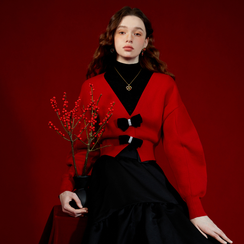 CAROLINE秋季新款撞色V领开衫毛针织衫ECRDCA14