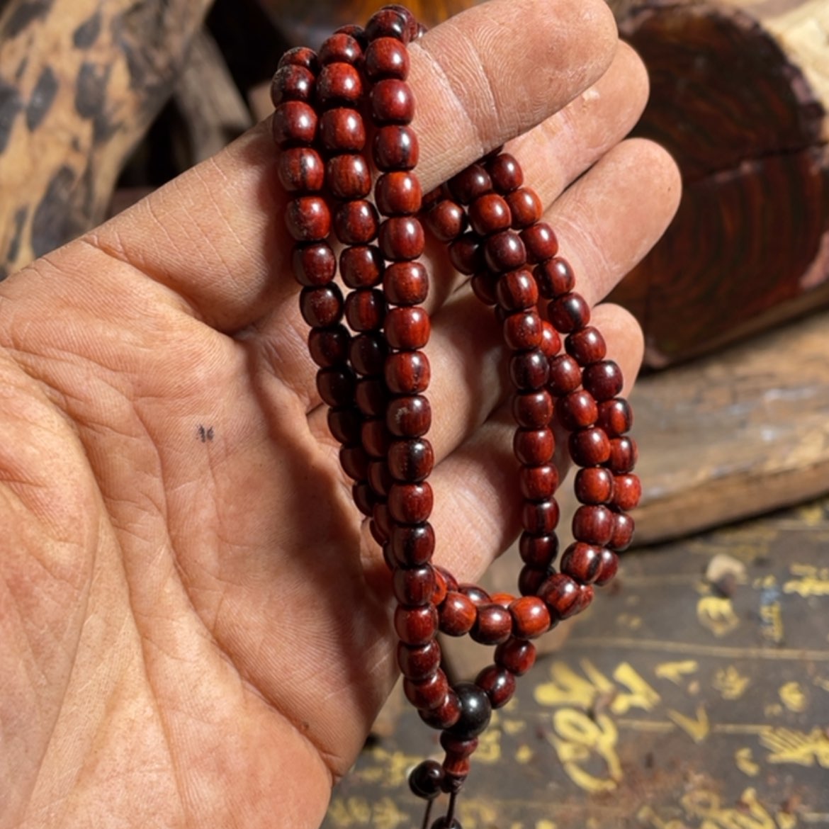 【闪购商品】木头0.6小叶紫檀桶珠108颗