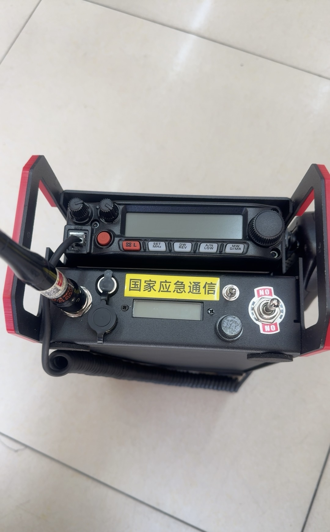 背负式电台（含八重洲1907主机 钻石AZ504FX天线）