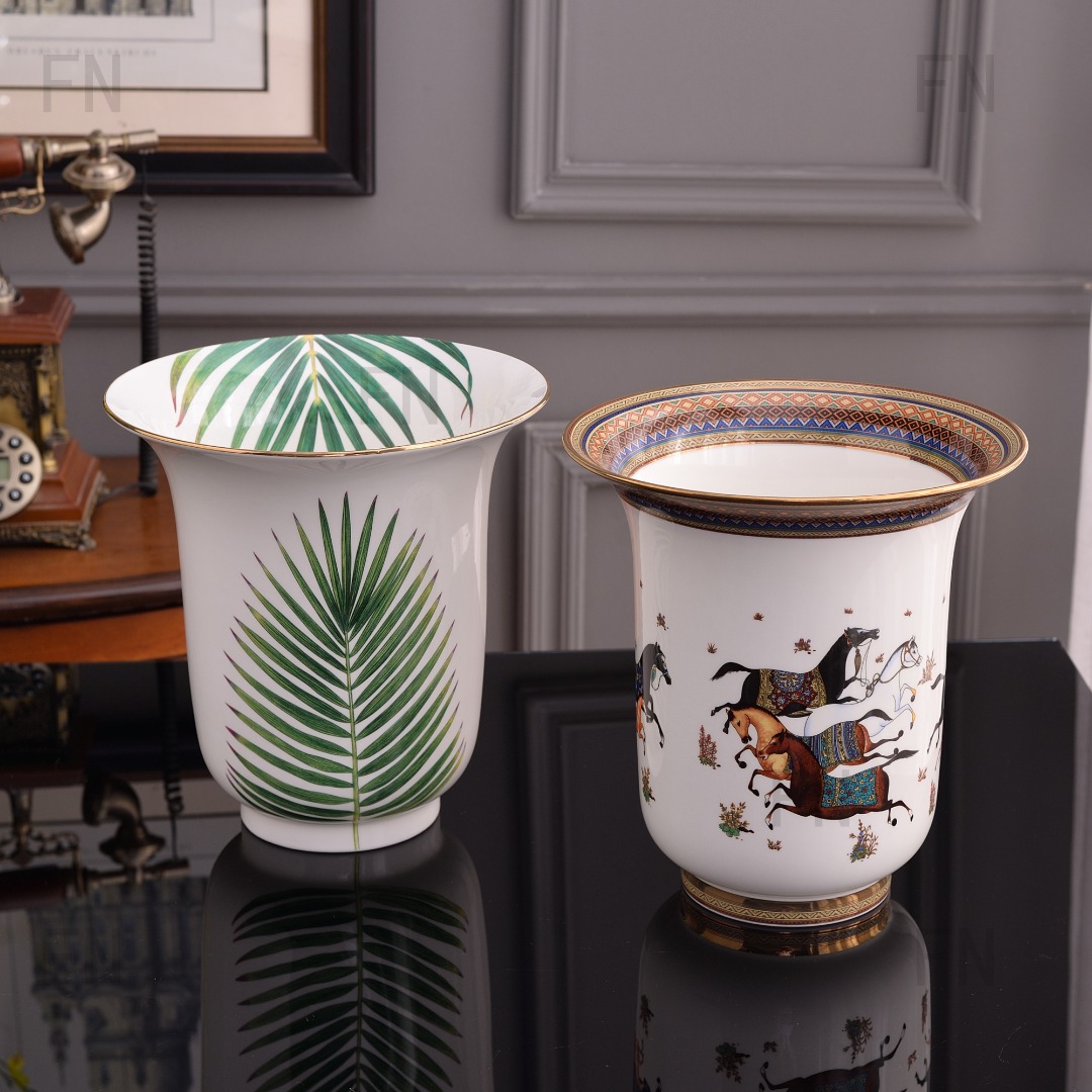 H高骨瓷花瓶礼盒装欧式美式高档描金客厅手工发光家用伴手礼精致