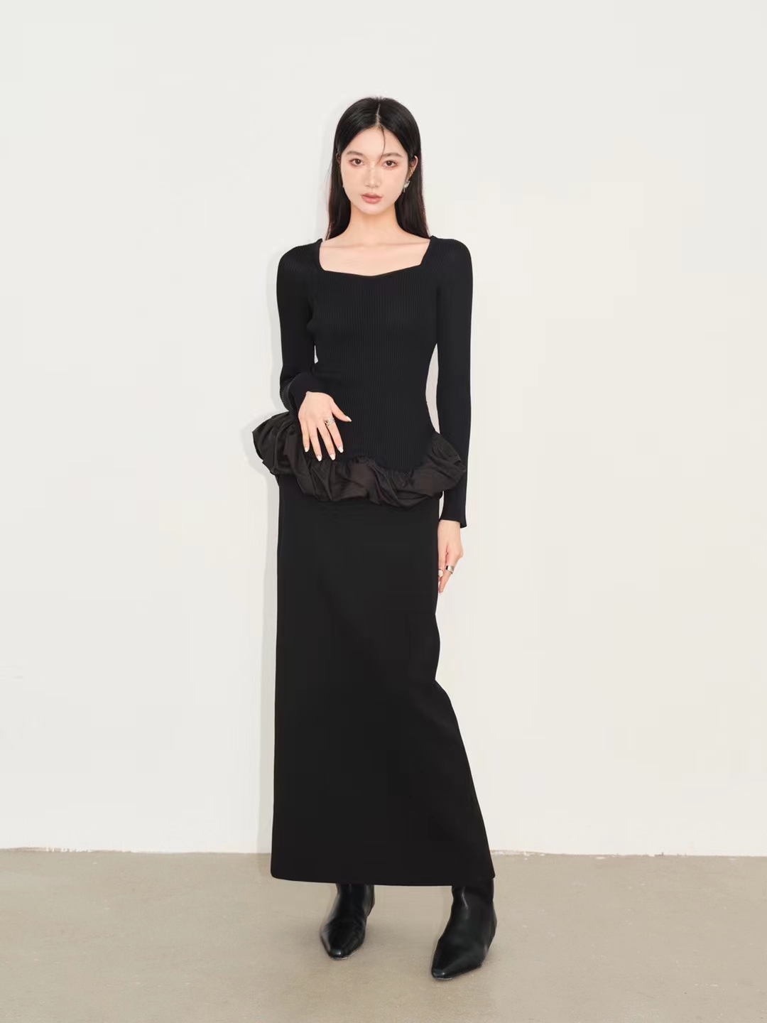 女装针织衫方领上衣秋冬时髦个性褶饰拼接下摆显瘦气质长袖打底