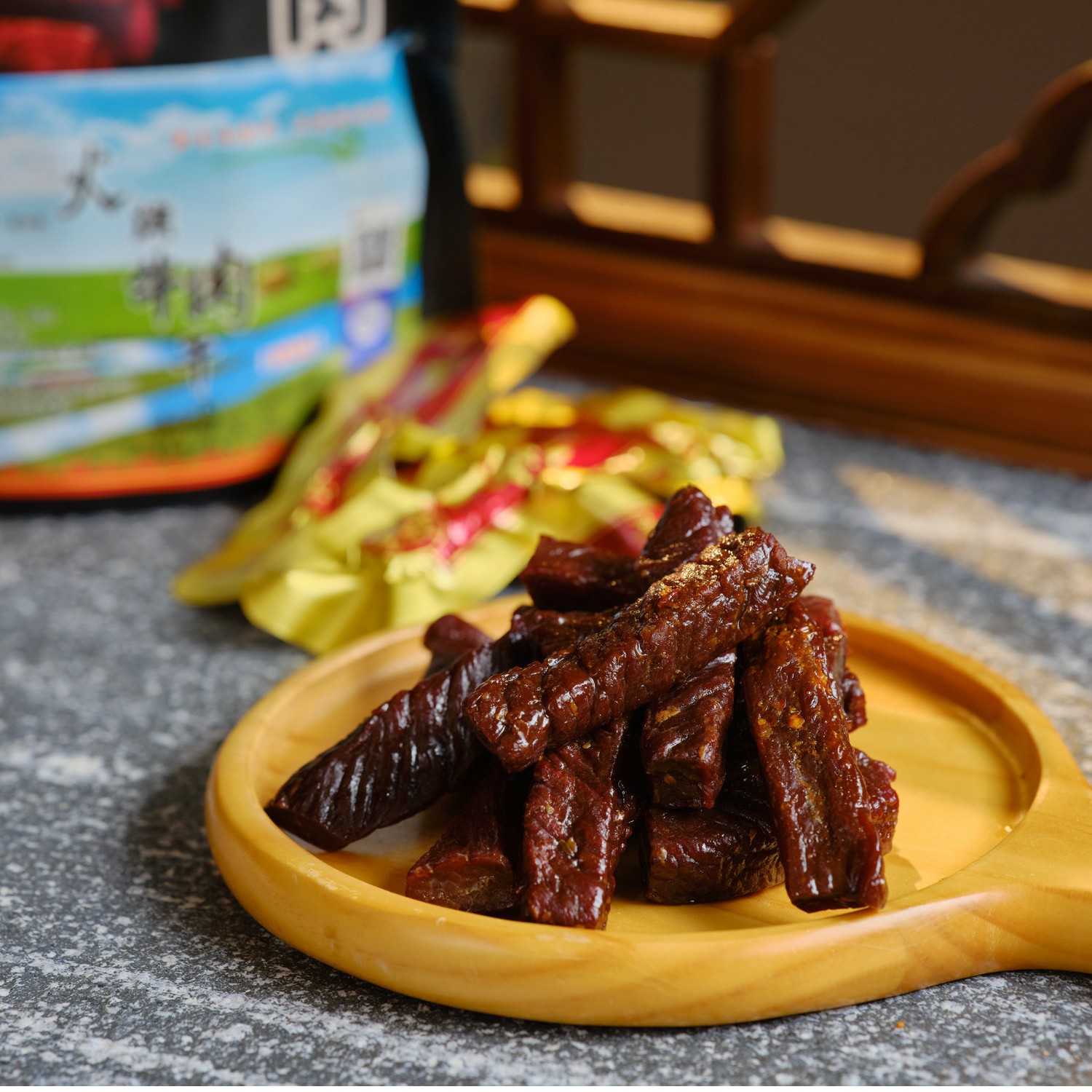 特日贡牧场8成干风干火烤牛肉干肉类零食