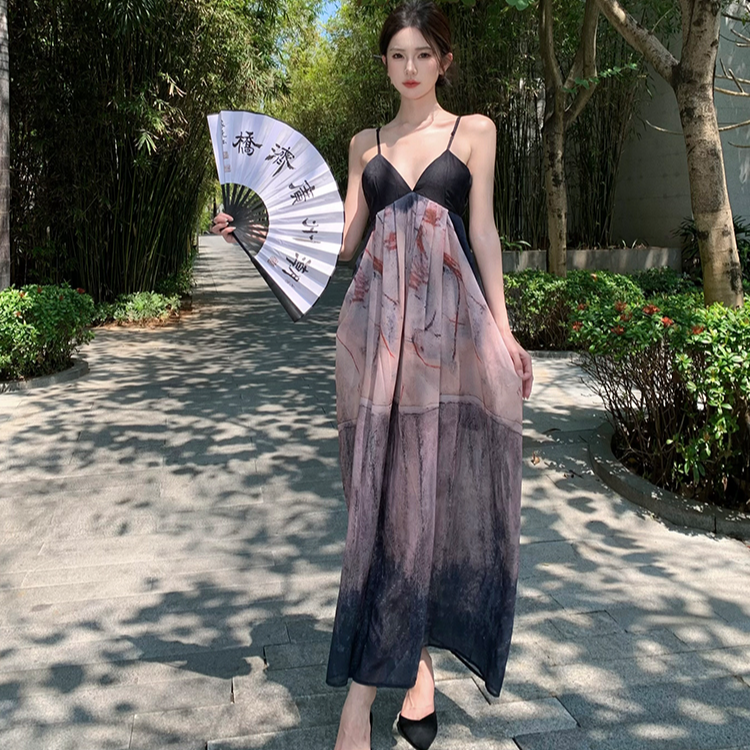 复古水墨印花v领连衣裙女夏季性感纯欲撞色裙子收腰露背a字长裙子