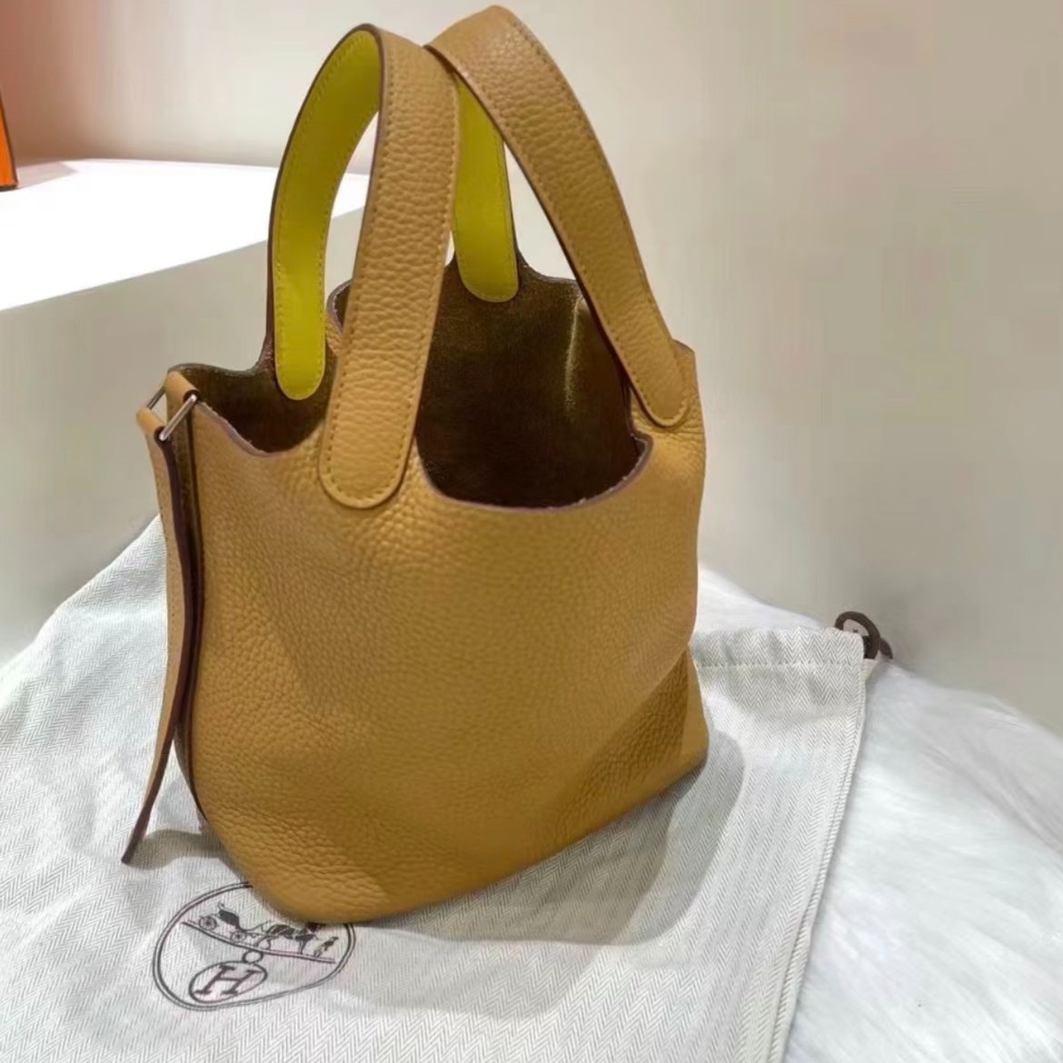 99新  外 黑黑精选 22 菜篮子 TC皮Y刻 手提包