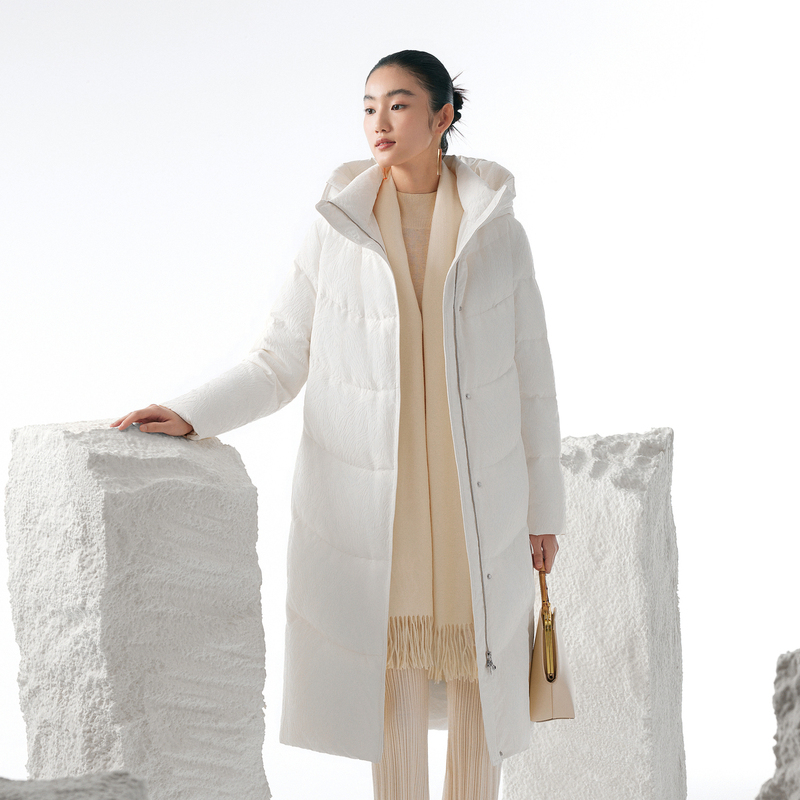 波司登冬季新款女长东方美学时尚加厚长款连帽简约保暖羽绒服4588