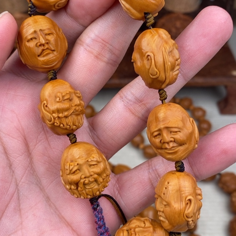 【闪购商品】橄榄核核雕*️****