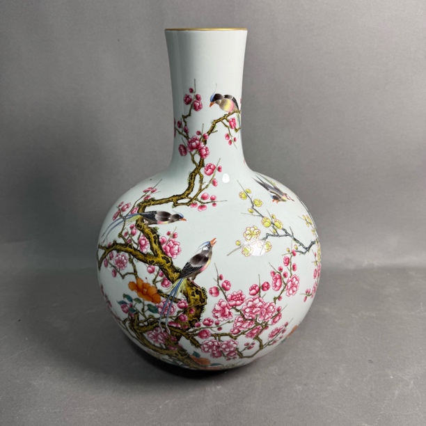 古玩/收藏清雍正粉彩花鸟诗文天球瓶