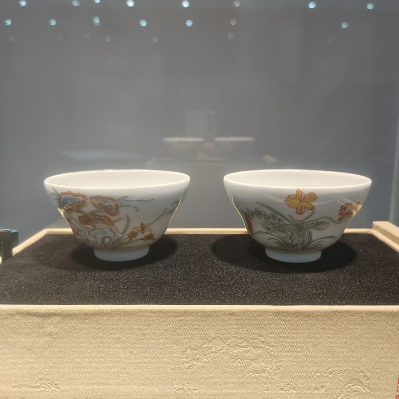 TZ-00464-1/溪雅居兰花折腰对杯