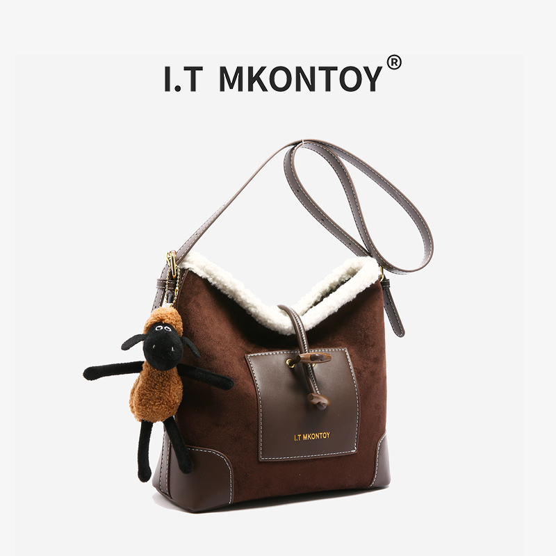 1042咖色大包直播水桶包百搭单肩包小众秋冬斜挎包【无礼盒】