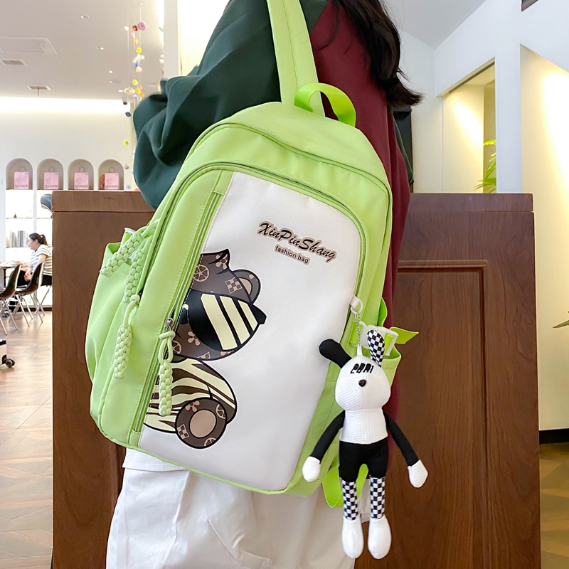 书包女士可爱高颜值双肩包大学生外出旅游休闲包百搭背包少女韩版